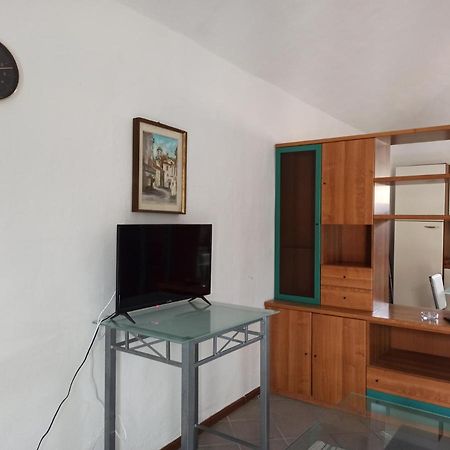 Il Ballatoio Di Giulia Apartment อัสตี ภายนอก รูปภาพ