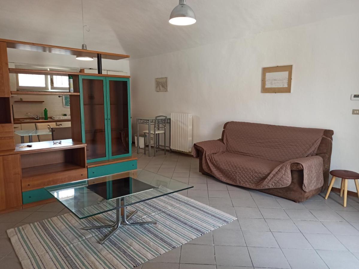 Il Ballatoio Di Giulia Apartment อัสตี ภายนอก รูปภาพ