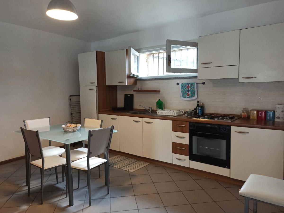 Il Ballatoio Di Giulia Apartment อัสตี ภายนอก รูปภาพ
